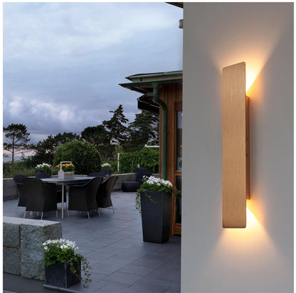 LED Black & White Wall Lamp Indoor/Outdoor