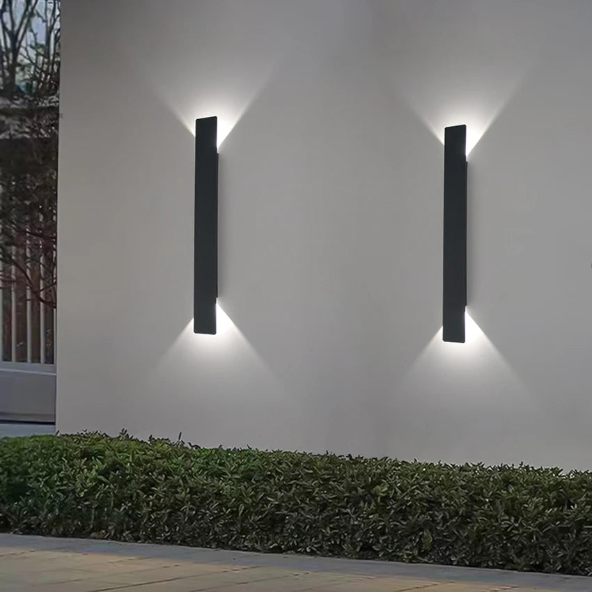 LED Black & White Wall Lamp Indoor/Outdoor