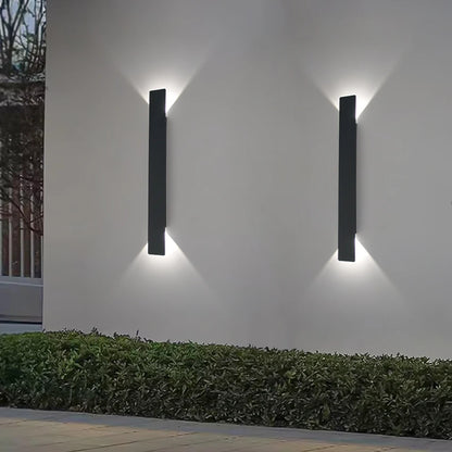 LED Black & White Wall Lamp Indoor/Outdoor